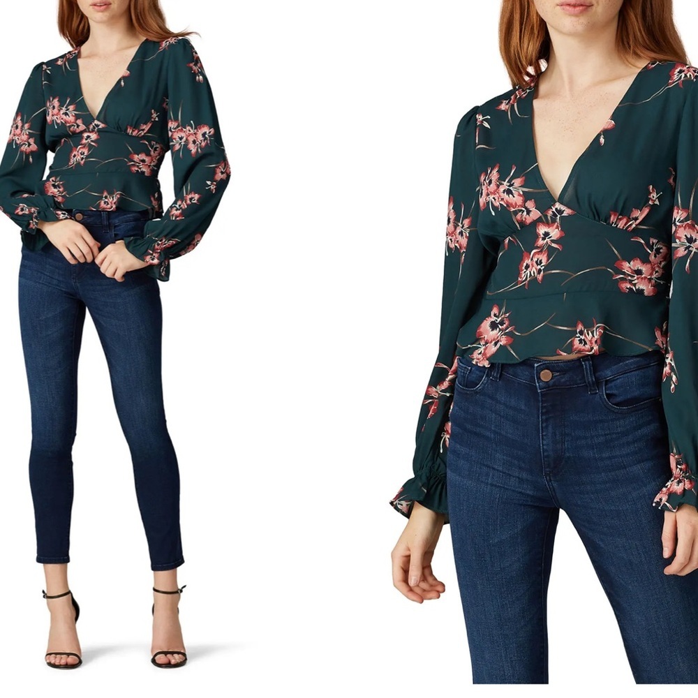 Louna Floral V-Neck Long Sleeve Smocked Top in Green Sz XS